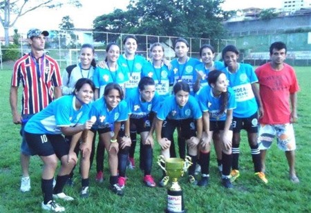 Copa Centenário de Futebol de Areia – Domingo é dia de futebol feminino e de semi finais tcnico robson equipe do palmeras e auziliar tecnico - ernani gamarra